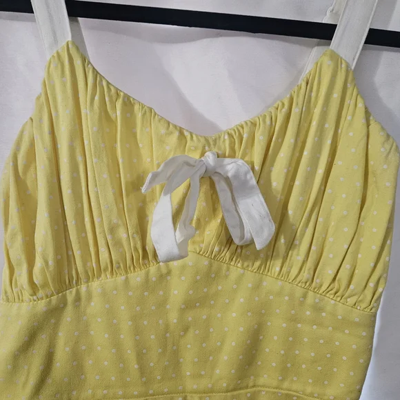 Medium Pinup Couture Pinup Girl Clothing YellowWhite Polka DotTie Front Sundress - Picture 2 of 4